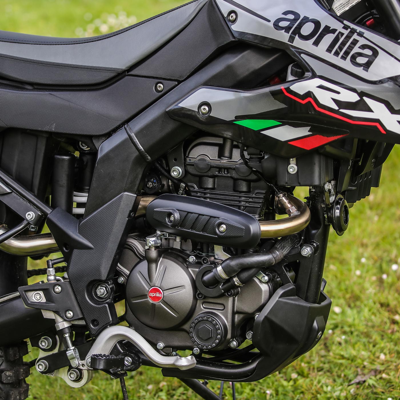 aprilia rx 125 gallery 2